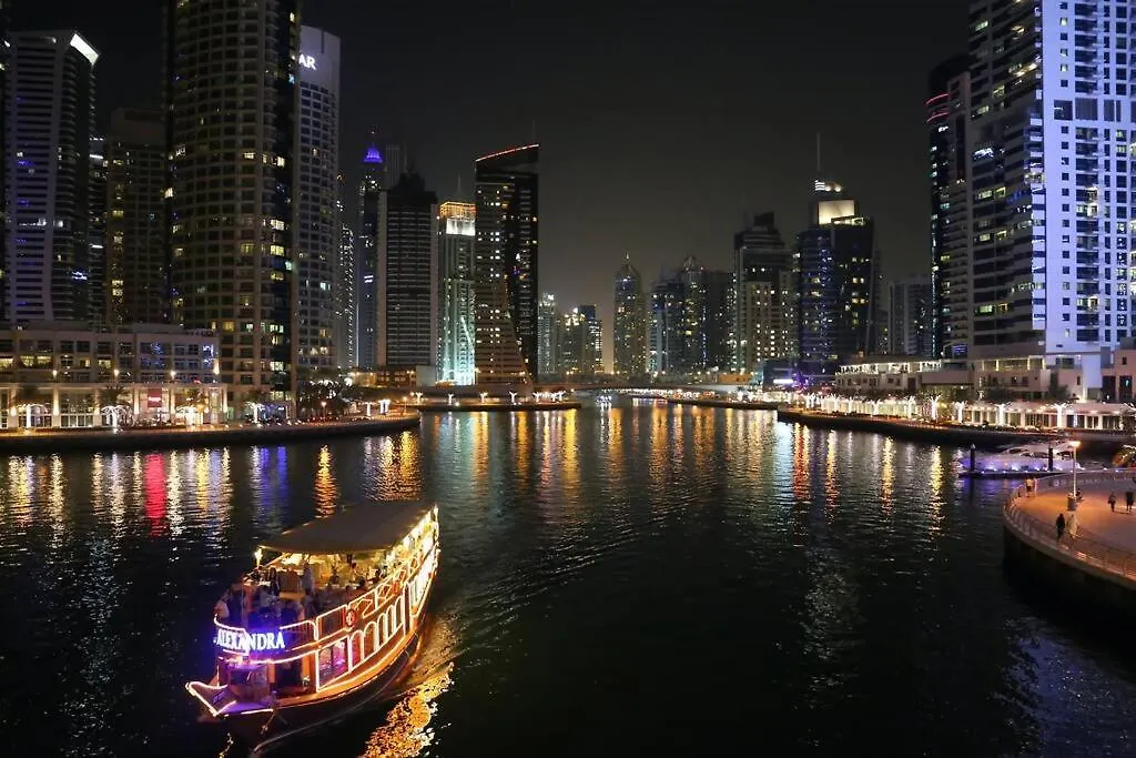 One Bedroom Apartment In Dubai Marina Near Blue Water 0*,