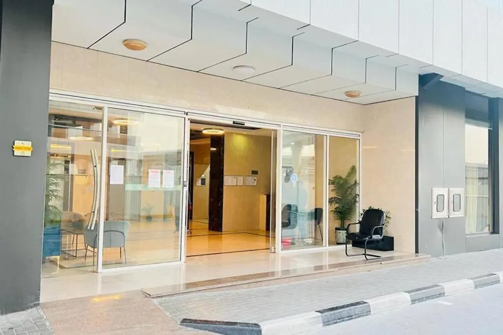 One Bedroom Apartment In Dubai Marina Near Blue Water United Arab Emirates