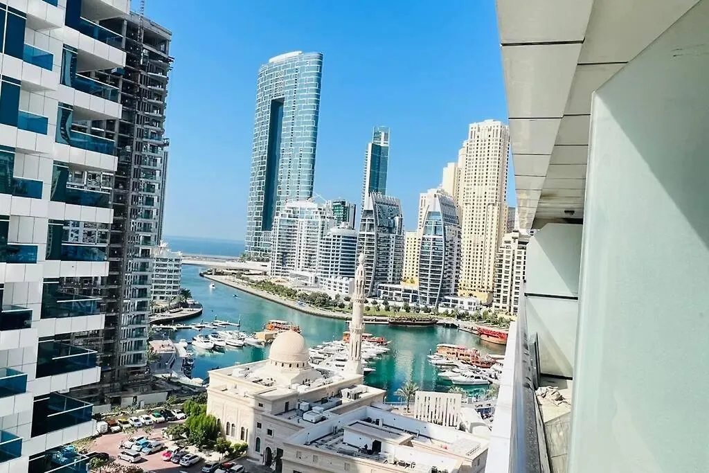 One Bedroom Apartment In Dubai Marina Near Blue Water United Arab Emirates